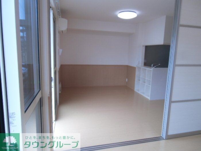 イーズフィールド Bの物件内観写真