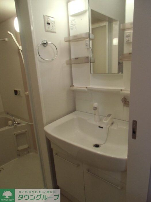 イーズフィールド Bの物件内観写真