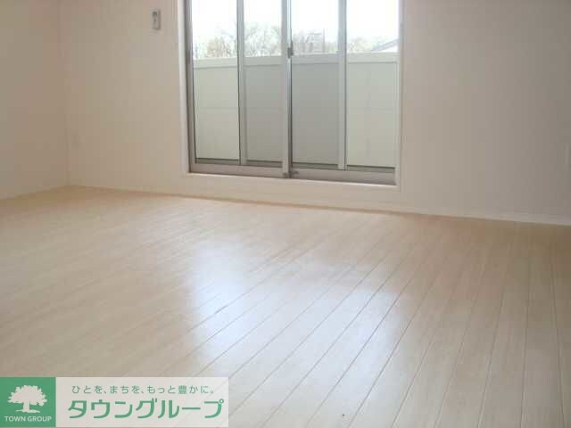 ブランジュ南逆井の物件内観写真