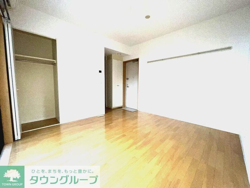 ロイヤル・クレストの物件内観写真