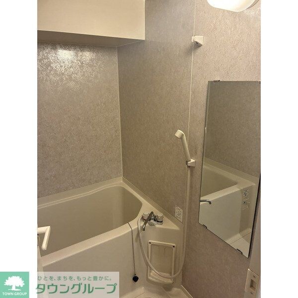 ヤサカハイム市川の物件内観写真