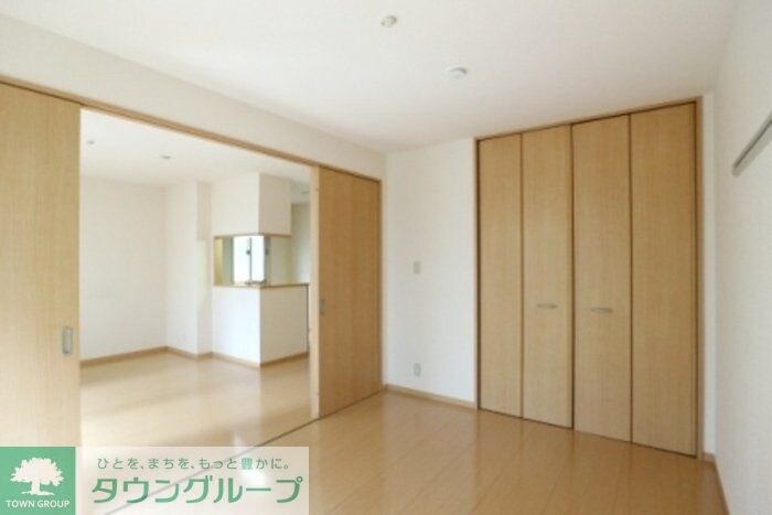 ヴィルヌープ IIIの物件内観写真