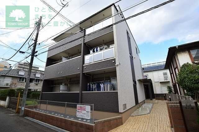 クラール本八幡の物件外観写真