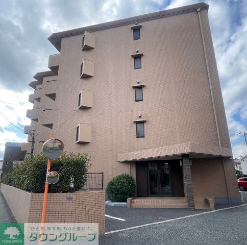 ベルググランデ本八幡の物件外観写真