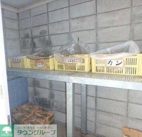 スクエア コートの物件内観写真