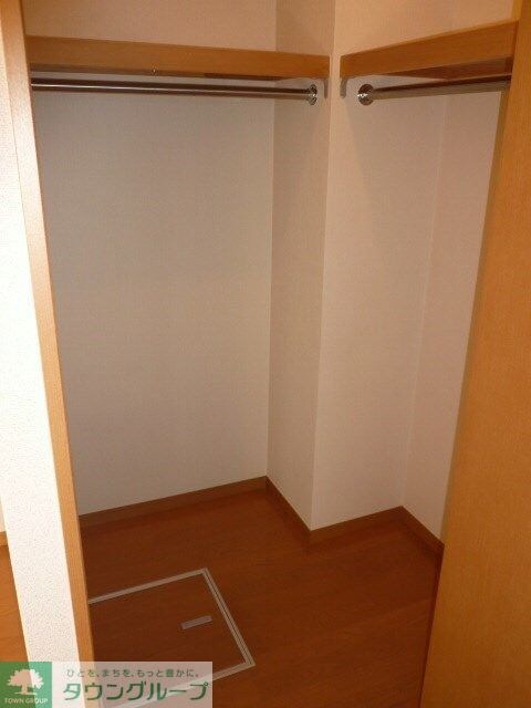 コンフォースの物件内観写真