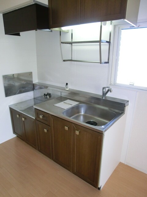 ヴィラモデルナA の物件内観写真