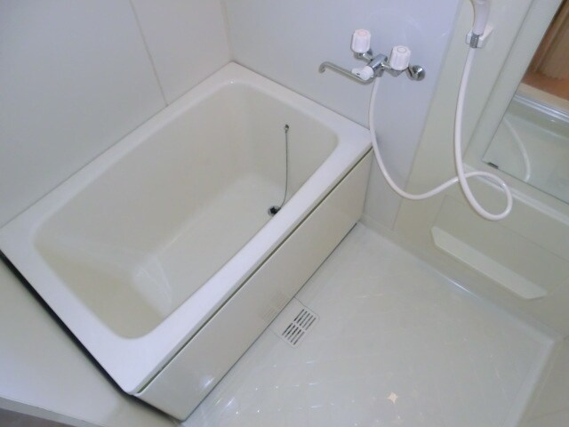 ヴィラモデルナA の物件内観写真