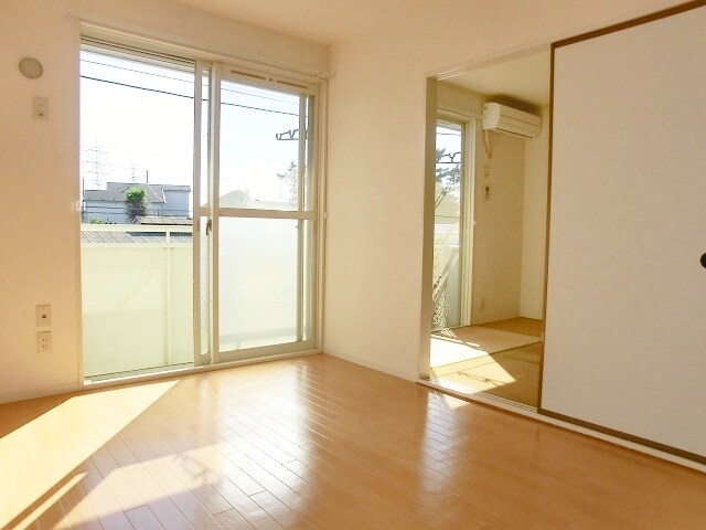 ヴィラモデルナA の物件内観写真