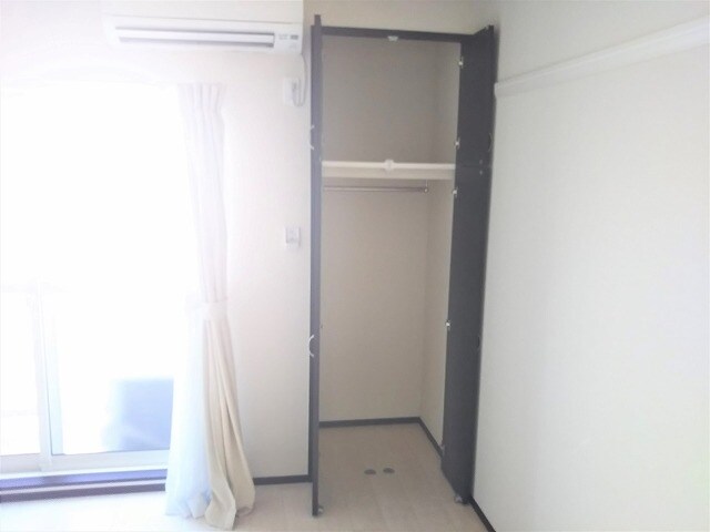 レオネクストネオエスト花園の物件内観写真