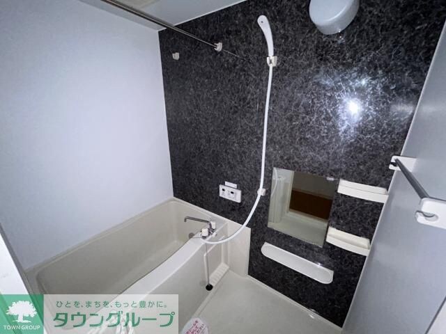 アンビシャス千葉城前の物件内観写真