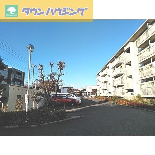 メゾンベルウッドの物件内観写真