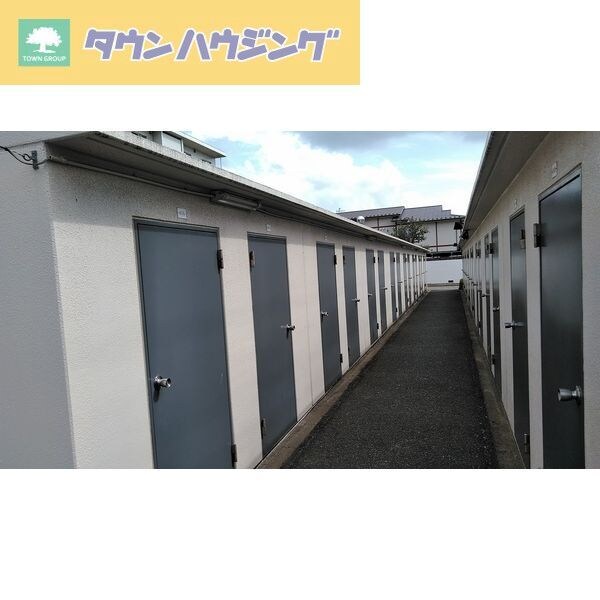 メゾンベルウッドの物件内観写真