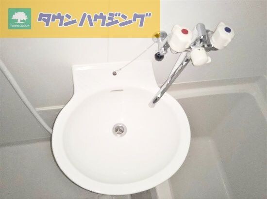 レオパレスサンロク東幕張の物件内観写真