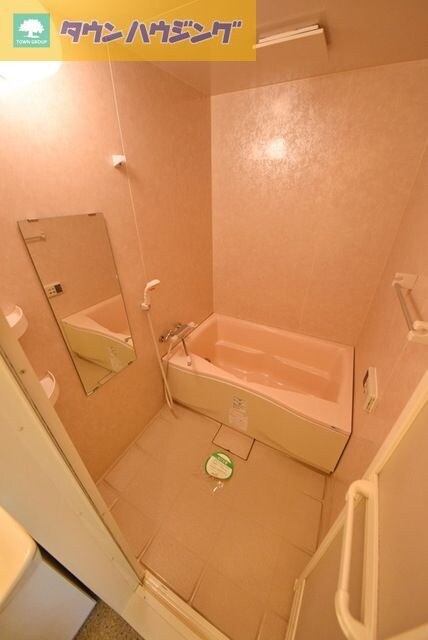 エスポワール港の物件内観写真