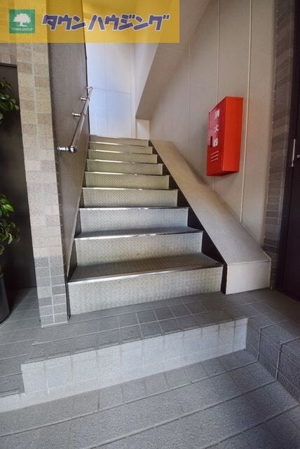 エスポワール港の物件内観写真