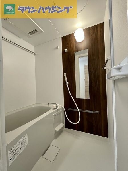 イーグルワンの物件内観写真