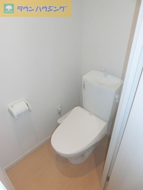 ツリーフィールド幕張の物件内観写真