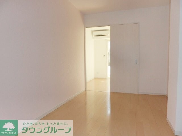 ツリーフィールド幕張の物件内観写真