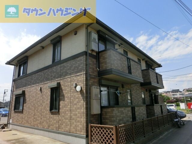 スプリングコートの物件外観写真