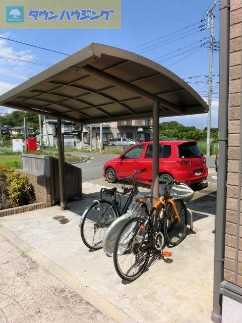 スプリングコートの物件内観写真