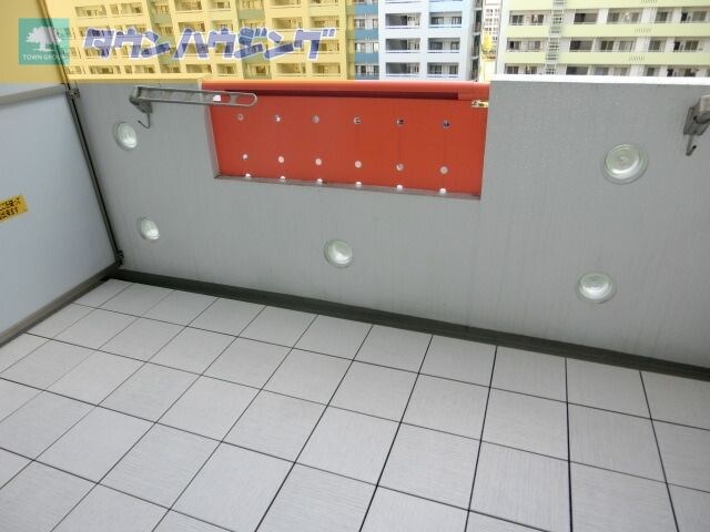 グランパティオス公園西の街5番館の物件内観写真