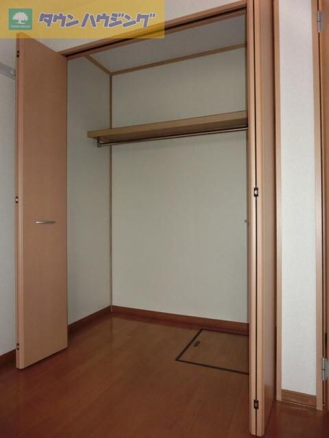 サンピラーの物件内観写真