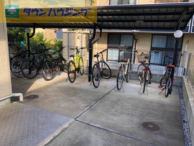 レオネクストアーバンブルーの物件内観写真