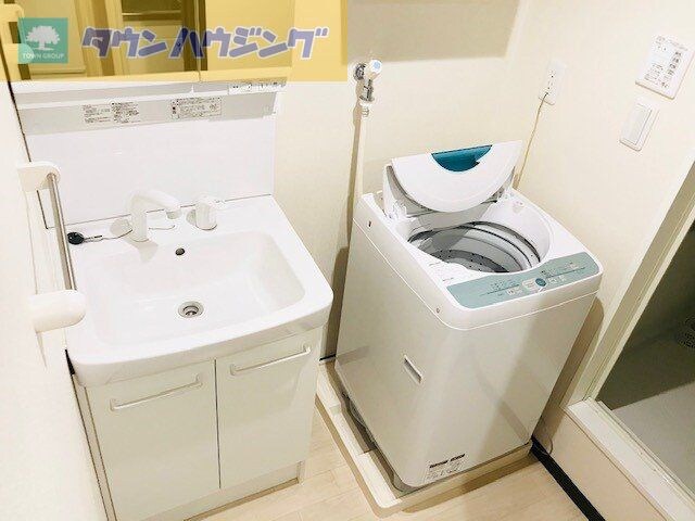 レオネクストアーバンブルーの物件内観写真