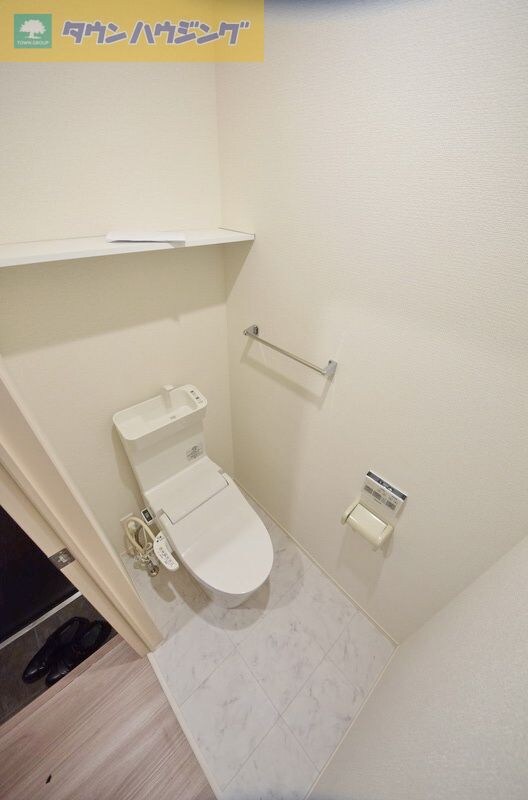 グランデュール春日の物件内観写真