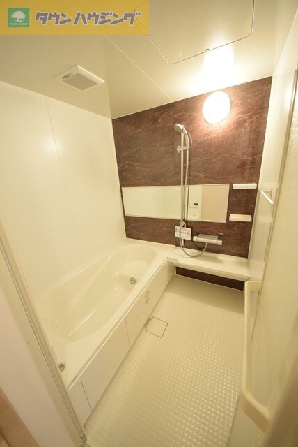 バードネイチャー A棟の物件内観写真