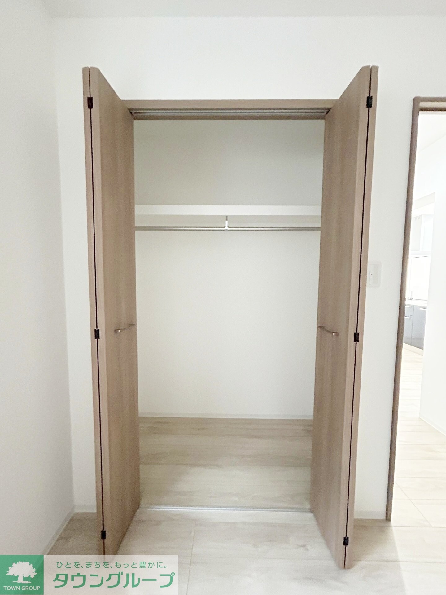 トレ・アルコバレーノ中央の物件内観写真