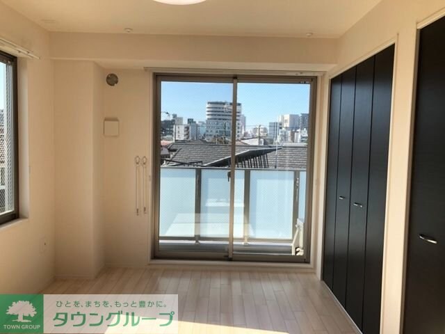 イーストガーデンの物件内観写真