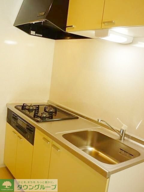 ナリトモ宮崎Bの物件内観写真