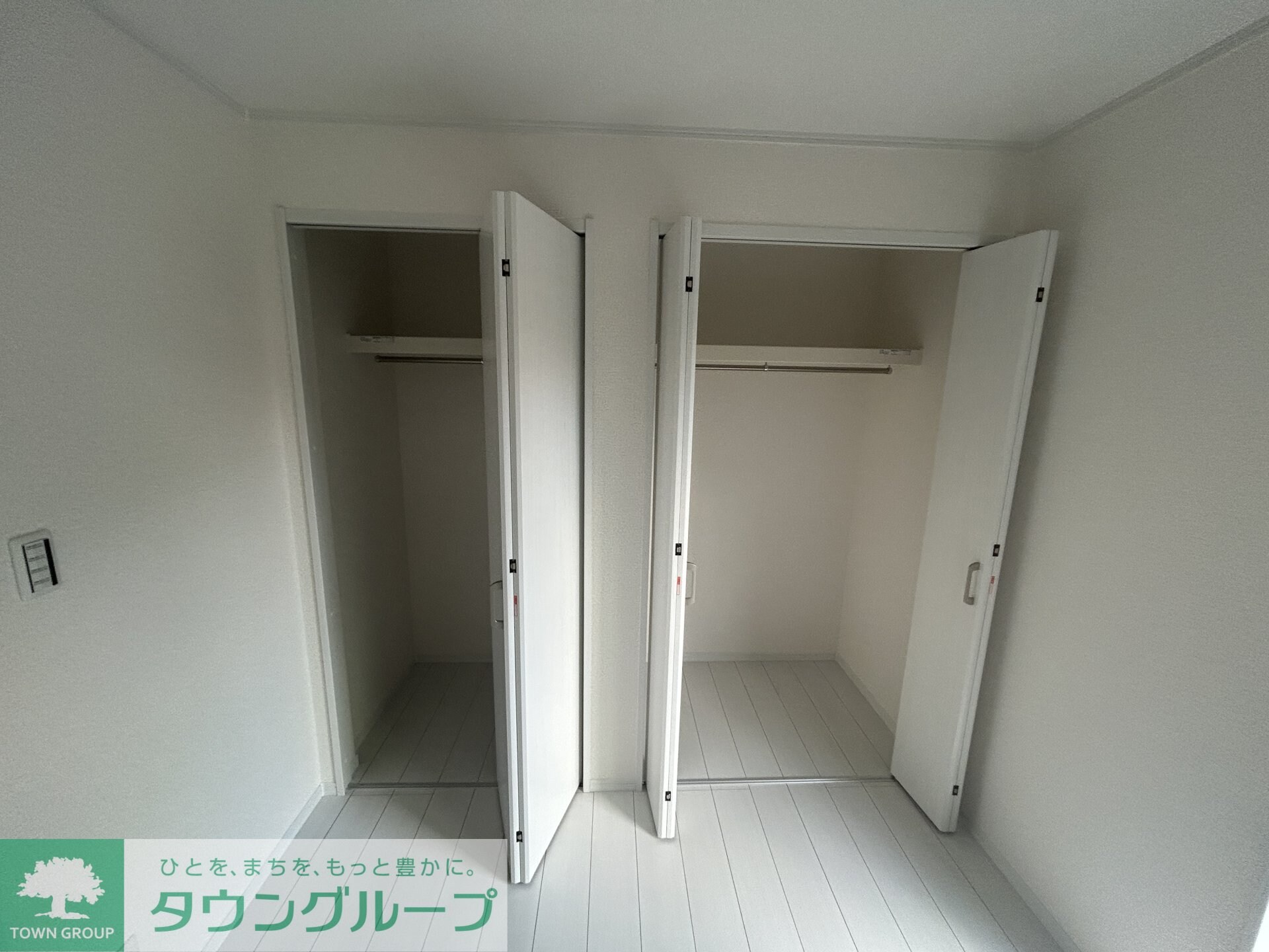 ナリトモ仁戸名Dの物件内観写真