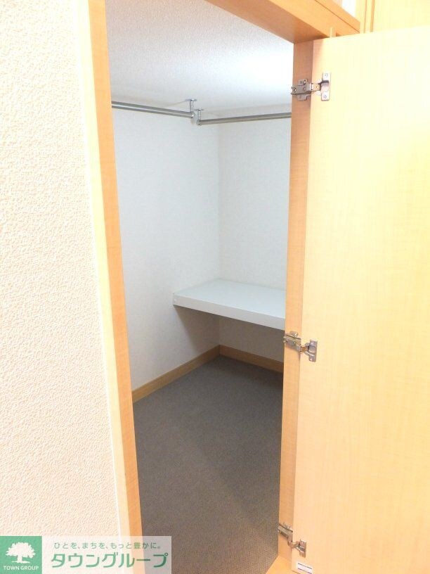 レオパレスフェリキタス花園の物件内観写真