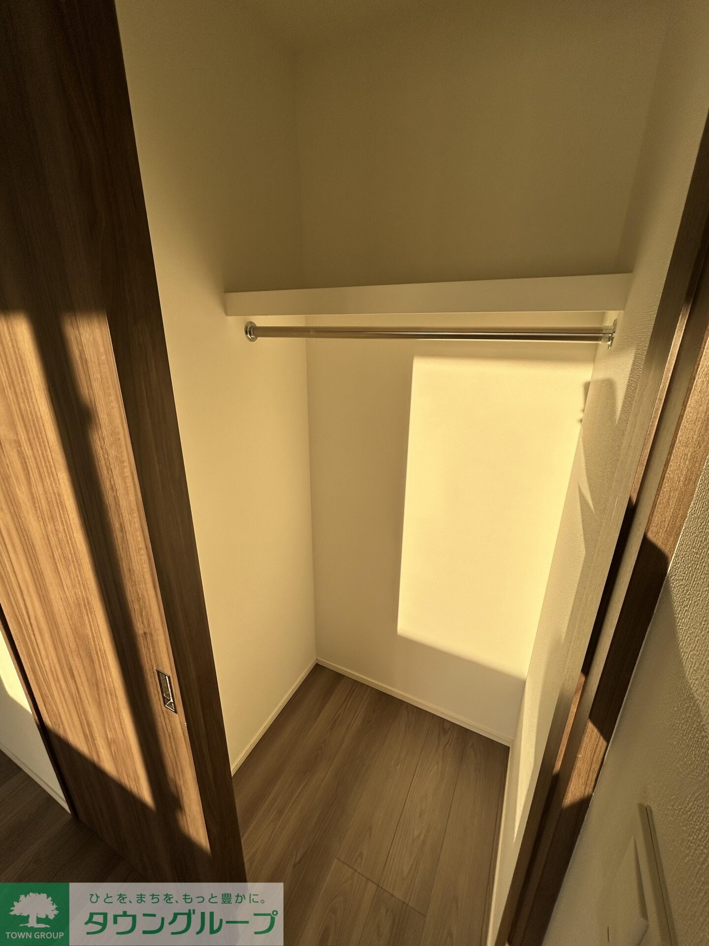 センチュリー千葉みなとの物件内観写真