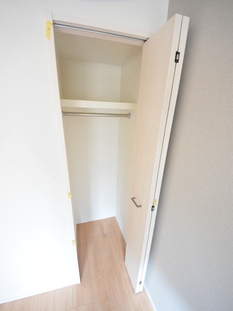 ロイジェントパークス千葉中央の物件内観写真