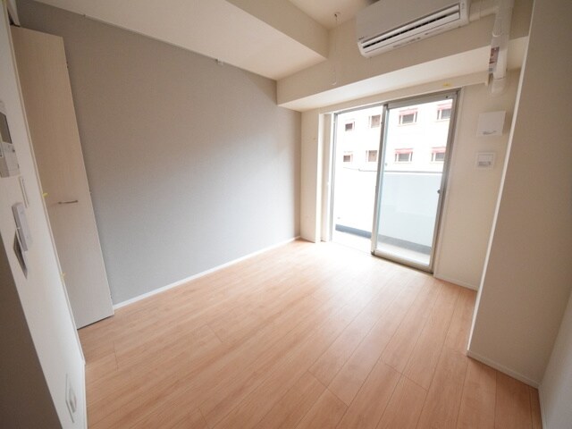 ロイジェントパークス千葉中央の物件内観写真