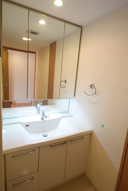 グランダジュール千葉みなとの物件内観写真