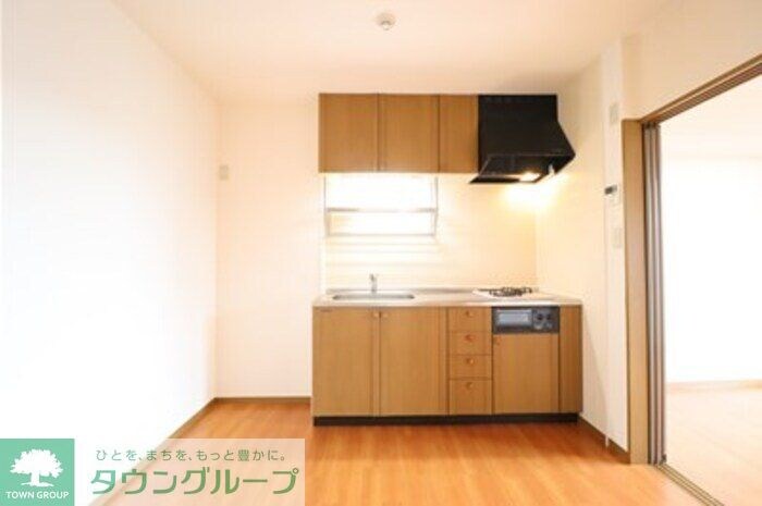 ジュネススズキの物件内観写真