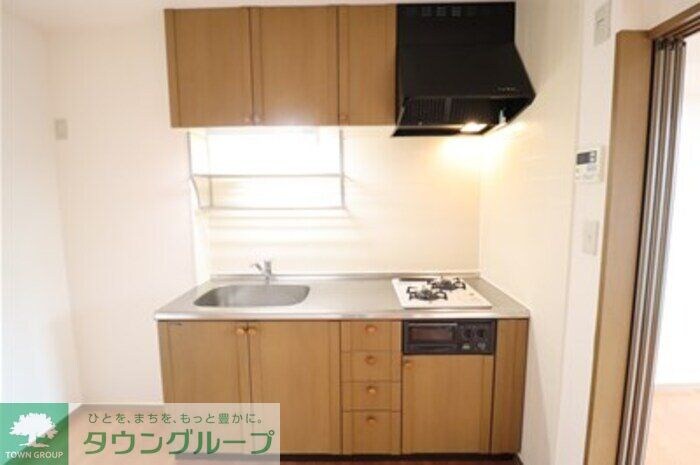 ジュネススズキの物件内観写真