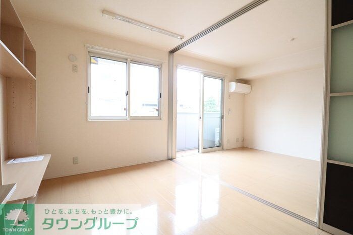 ラプルベール Aの物件内観写真