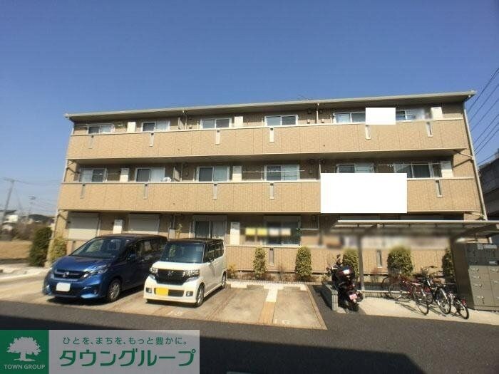 グランドゥール Iの物件外観写真