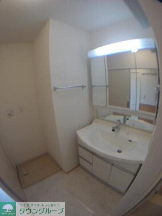 ロイヤルパレス市川の物件内観写真