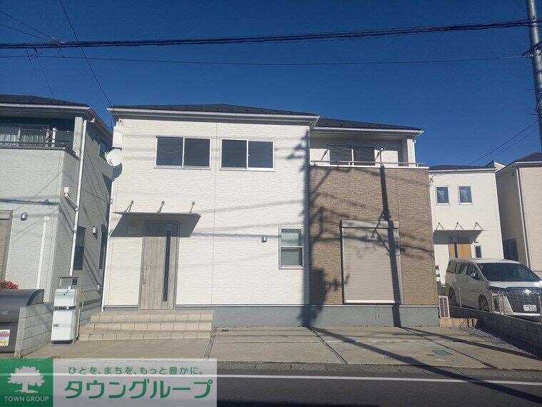 マイホームネクスト鷹野2号棟の物件外観写真