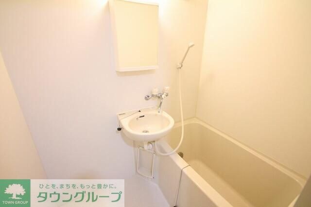 メゾン・ドゥ・レイリーC棟の物件内観写真