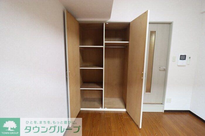 コンフォール小泉の物件内観写真