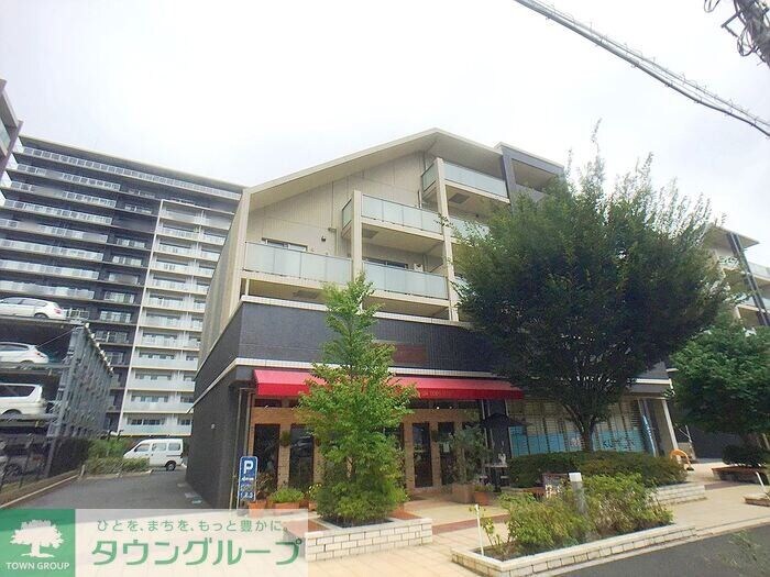 エルピスの物件外観写真