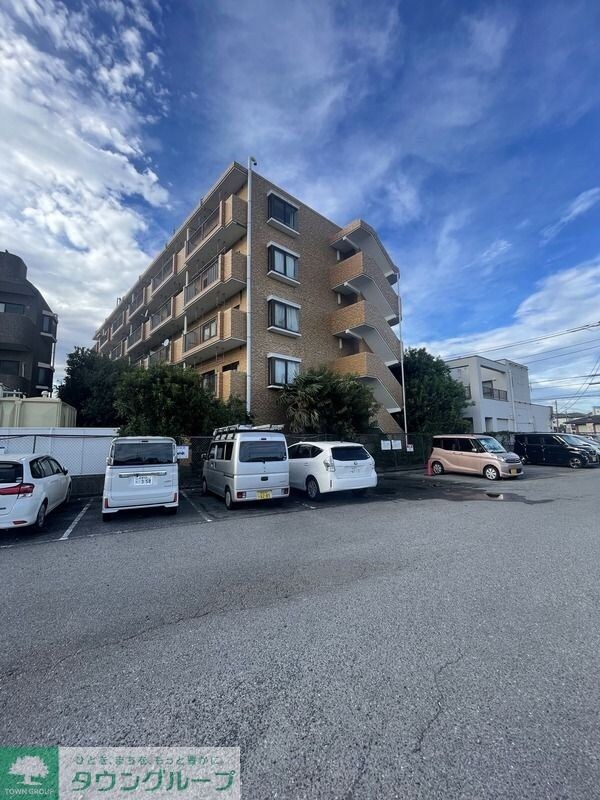 ヴィクトリーマンションKEIの物件外観写真